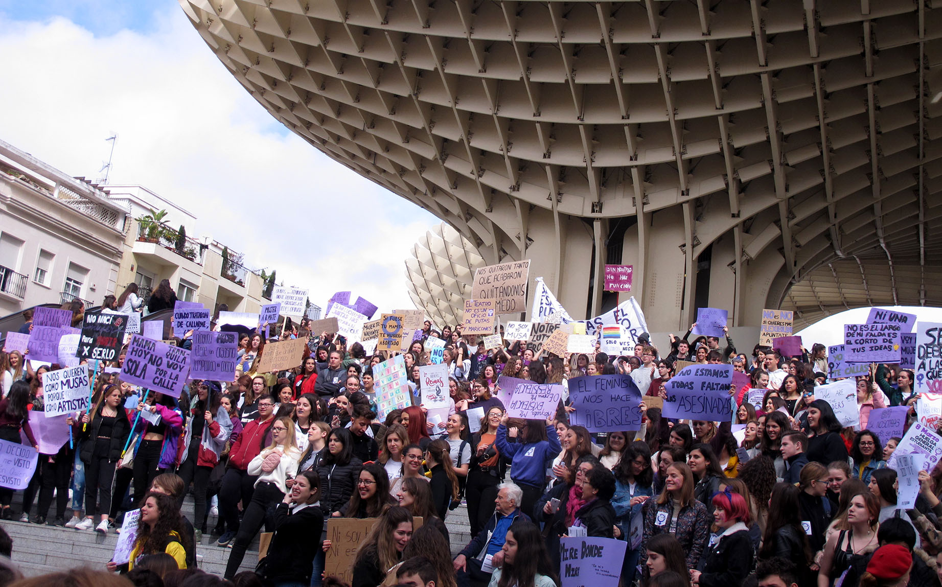 “Revolta feminista” regressa às ruas em Espanha